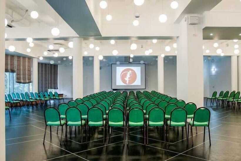 בית מלון כפרי Repinskaya