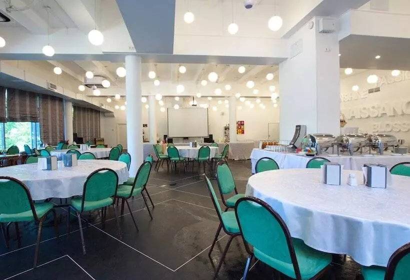 בית מלון כפרי Repinskaya