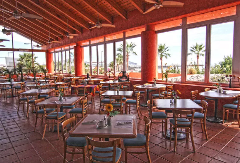 هتل San Felipe Marina Resort