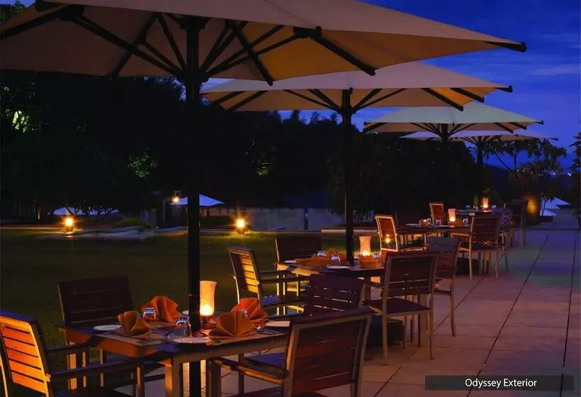 هتل The Serai Chickmagalur