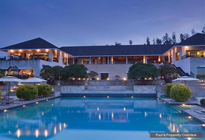 ホテル The Serai Chickmagalur