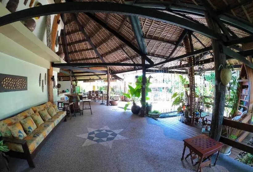 Oasis Resort