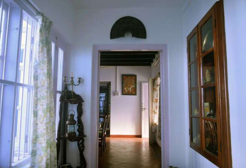 ペンション Fenn Hall