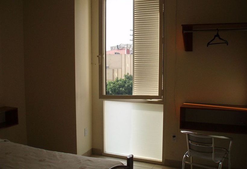 Общежитие Hostal La Tercia