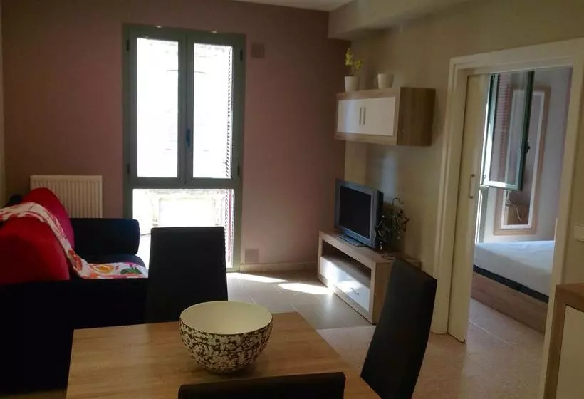 Apartamentos Dalinium