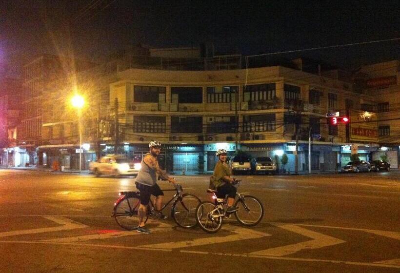 هاستل Bangkok Bed And Bike
