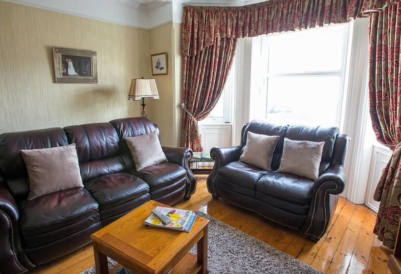 ベッドアンドブレックファースト Cul Erg House & Kitchen