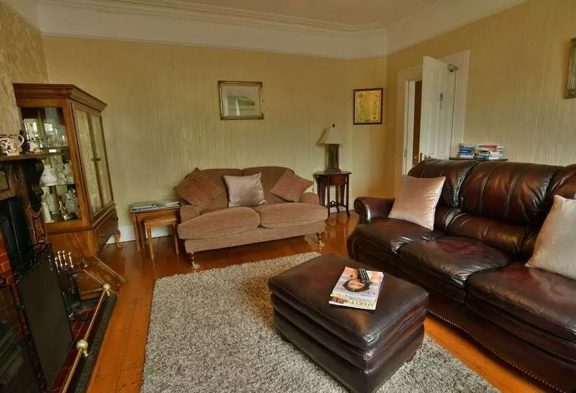 Bed and Breakfast Cul Erg House & Kitchen