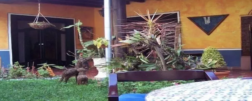 Casa Chikita Bed & Breakfast