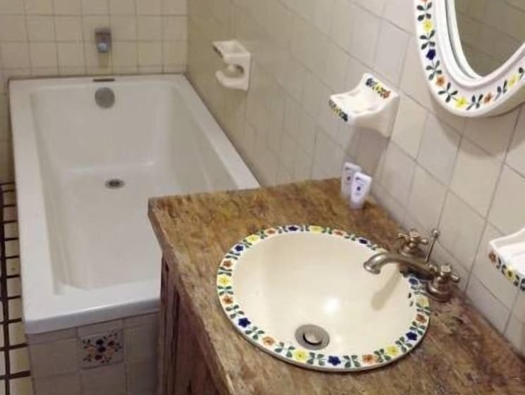 Casa Chikita Bed & Breakfast