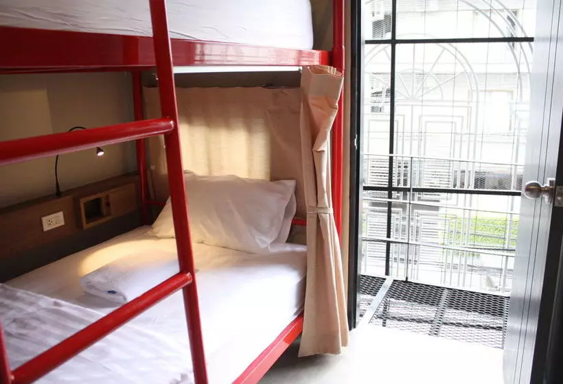D Hostel Bangkok