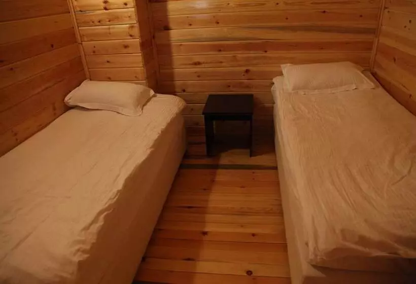 בית מלון כפרי Abant Kartal Yuvasi