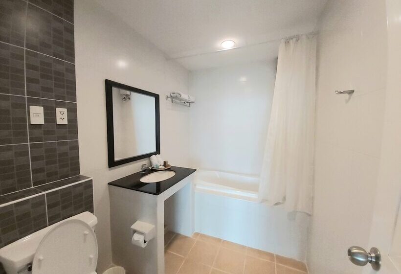 فندق Ampo Residence