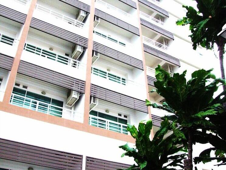 فندق Ampo Residence