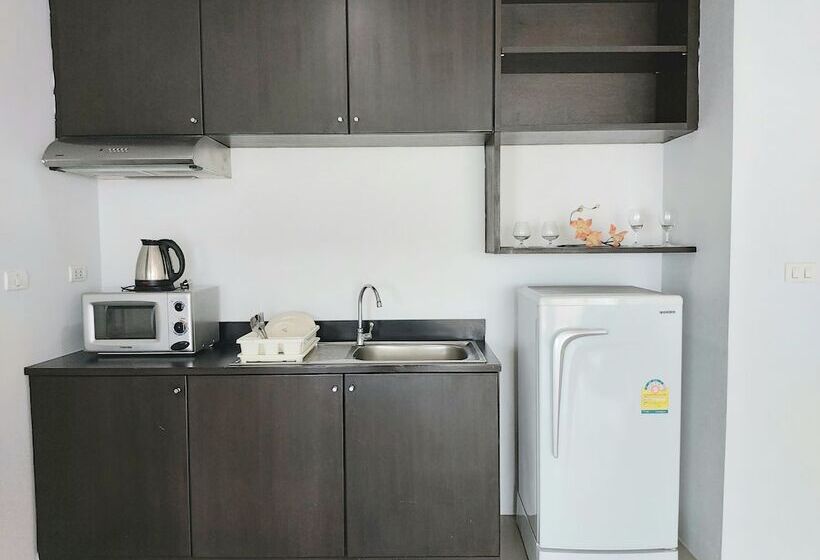 فندق Ampo Residence