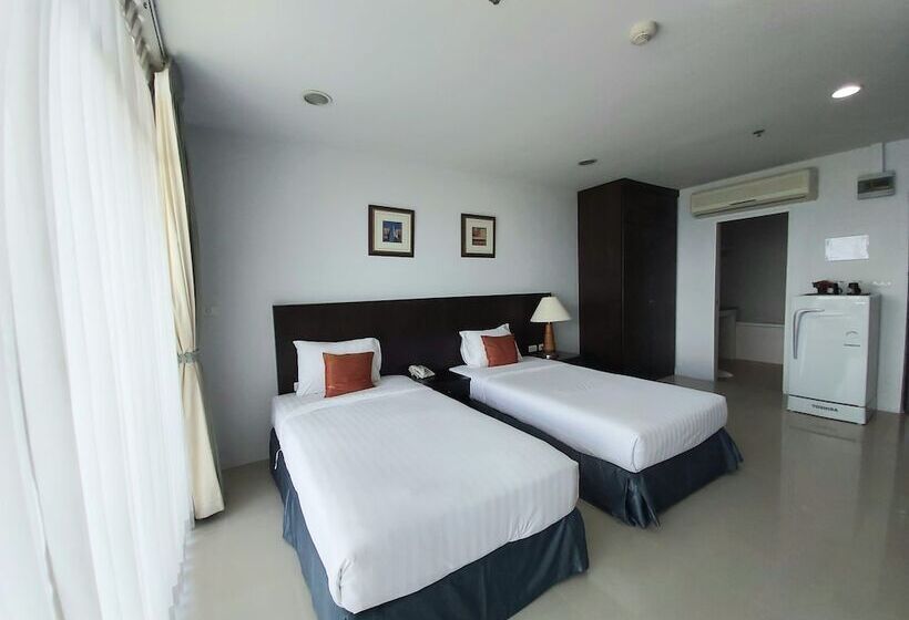 فندق Ampo Residence