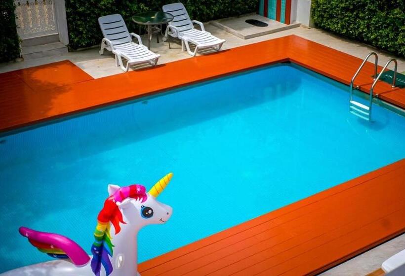 ホテル Baan Luang Harn