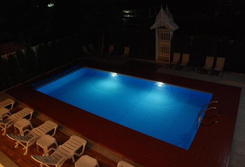 ホテル Baan Luang Harn