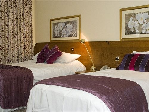 Отель Charlemont Arms