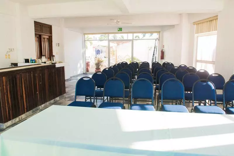 هتل Club Nautico El Dorado