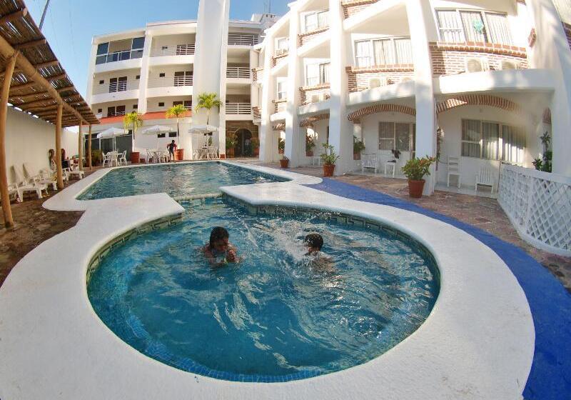 호텔 Club Nautico El Dorado