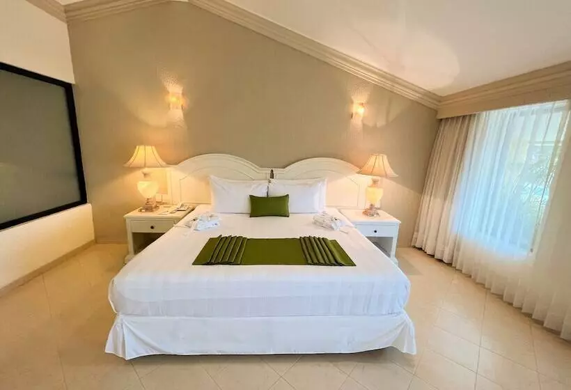 Hotel Excelaris Grand Resort Conventions & Spa