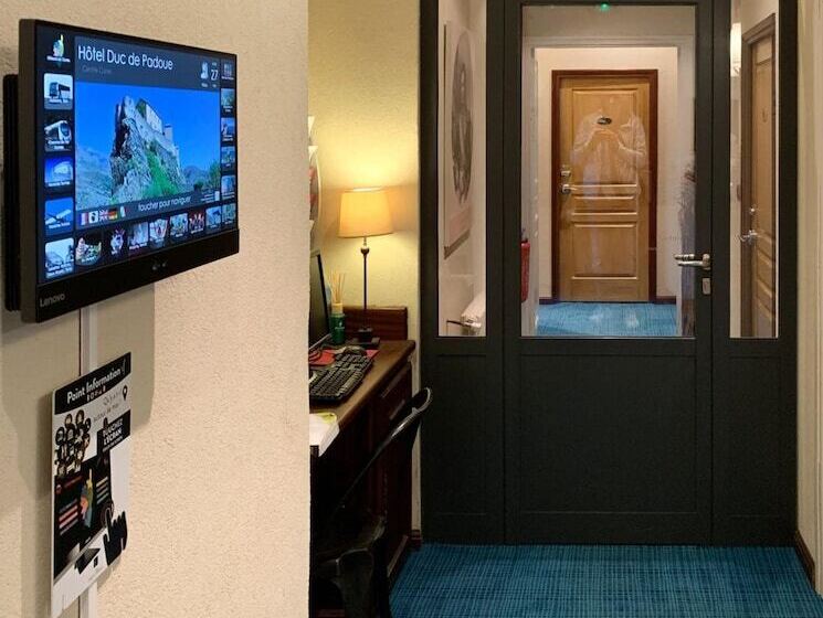 호텔 Hôtel Duc De Padoue