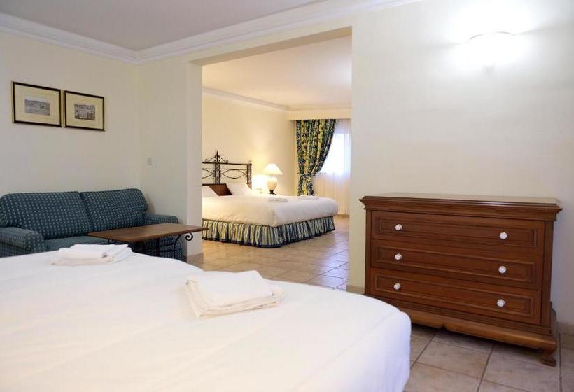 בית מלון כפרי Oriana