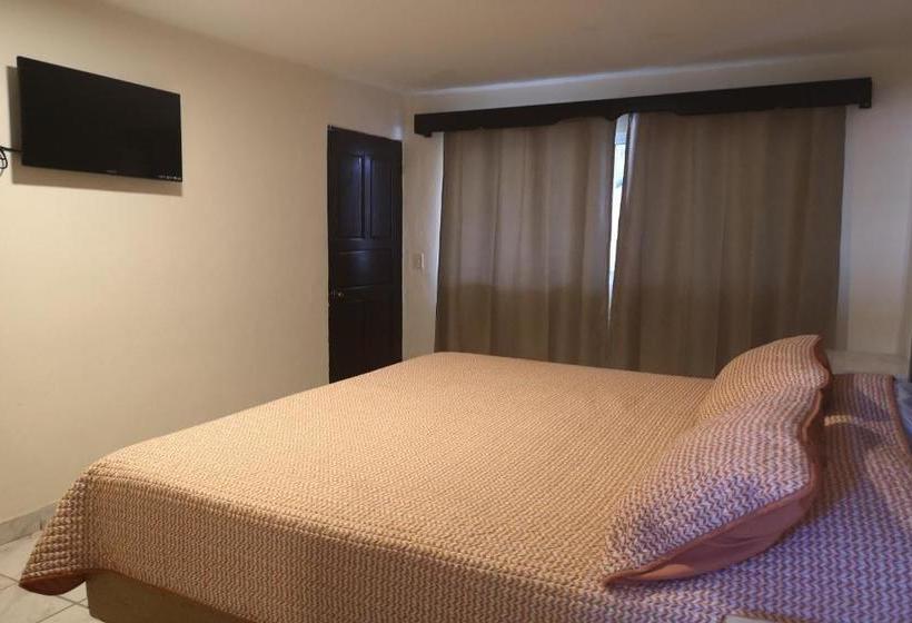 בית מלון כפרי Real Dorado