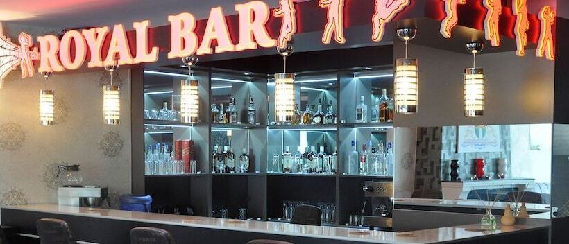 酒店 Royal Ramblas Resort & Spa