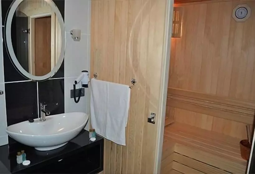 فندق Royal Ramblas Resort & Spa