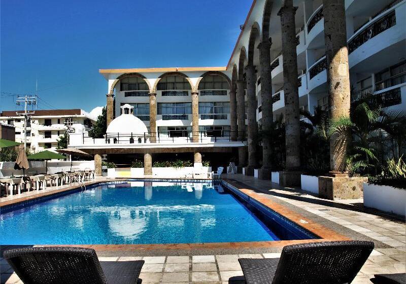 בית מלון כפרי Solamar Inn Mazatlan