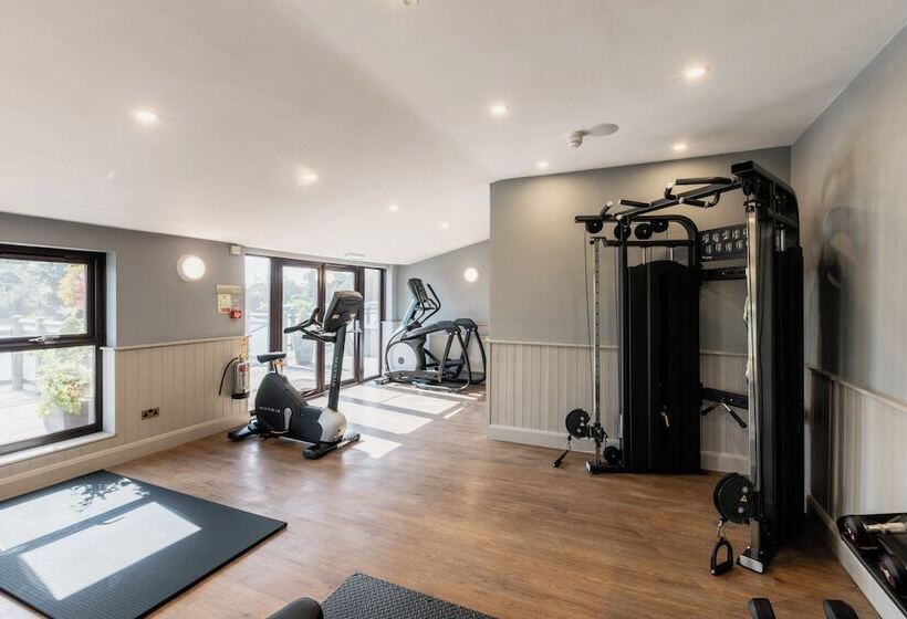 Отель The Stones