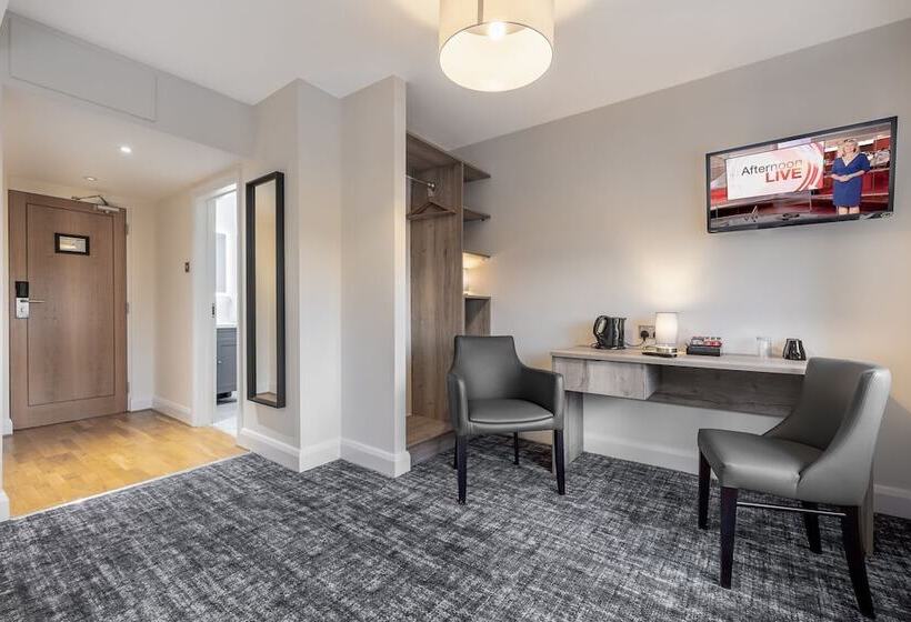 Отель The Stones