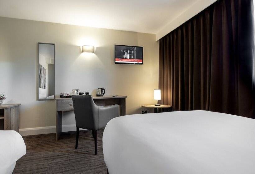 Отель The Stones