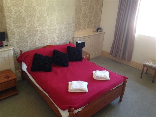 Отель Village Inn