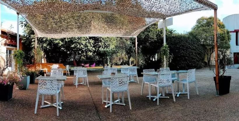 Le Mas Des Quintrands Manosque Motel De Charme