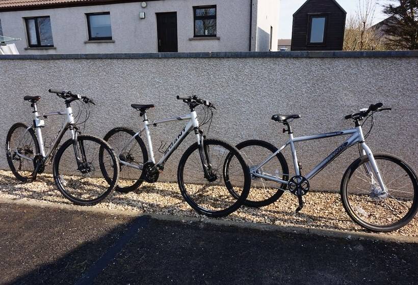 Pensione Karrawa Guest House