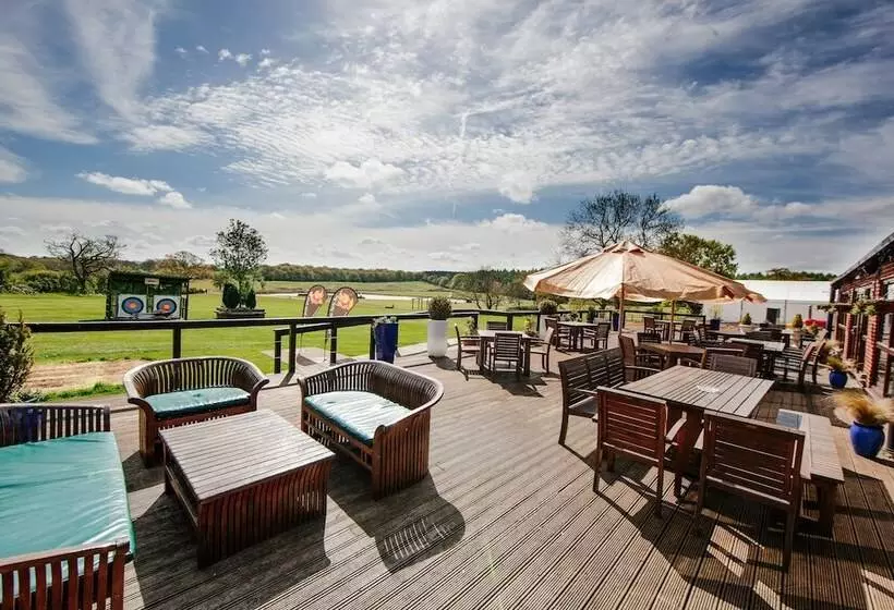 펜션 Old Hall House, Nec