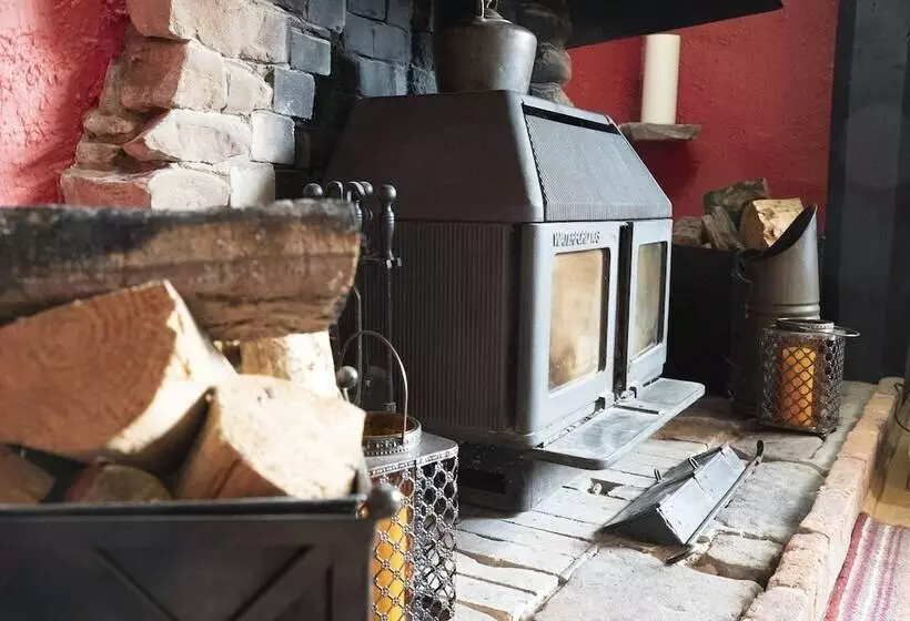 펜션 Old Hall House, Nec