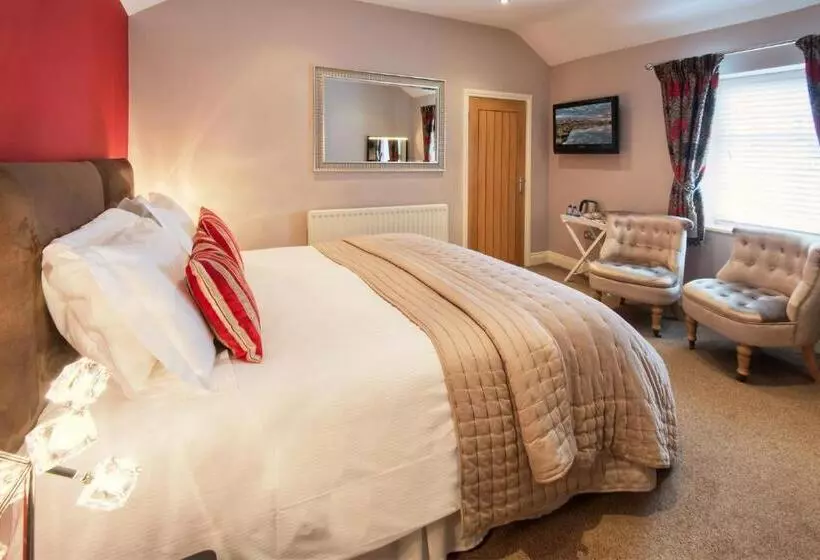 膳宿费 The Bondgate Boutique