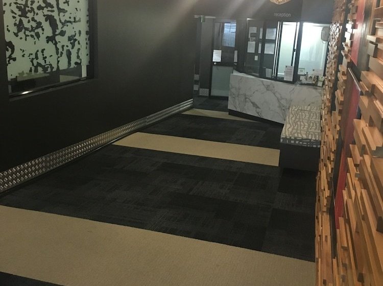 Spring Hill Central Apartments