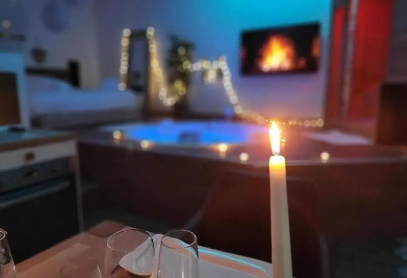 ベッドアンドブレックファースト L Escapade Romantique