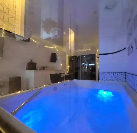 ベッドアンドブレックファースト L Escapade Romantique