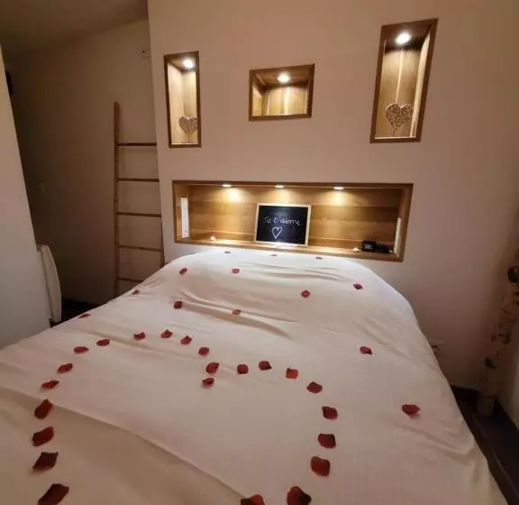 ベッドアンドブレックファースト L Escapade Romantique