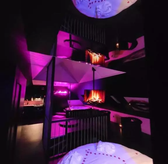 ベッドアンドブレックファースト L Escapade Romantique