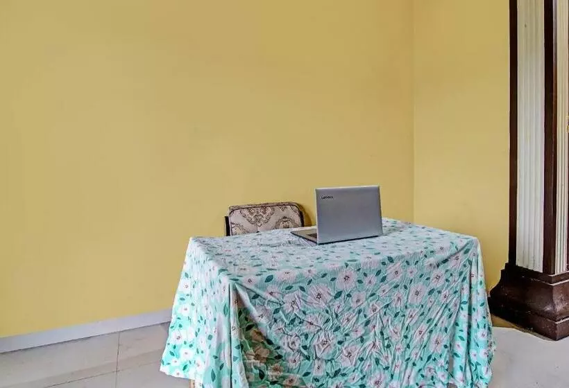 ホテル Oyo 92177 Arafah Homestay Syariah