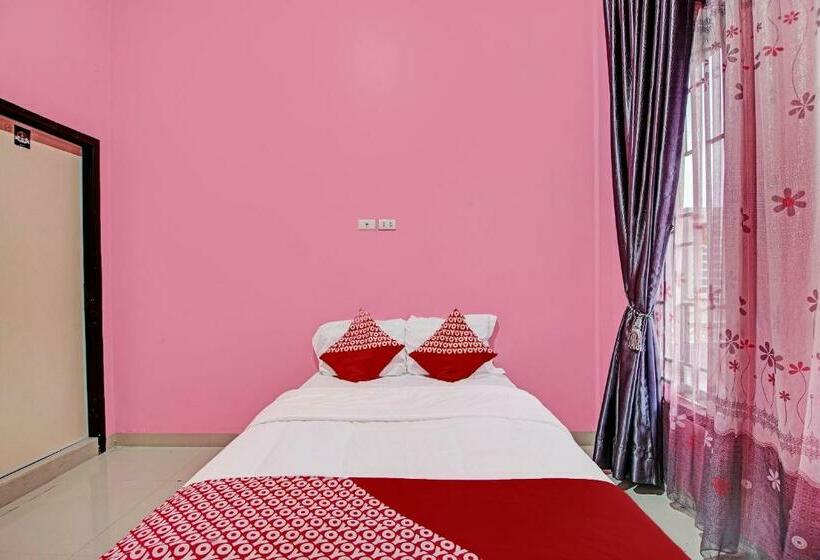 ホテル Oyo 92177 Arafah Homestay Syariah