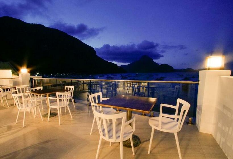 בית מלון כפרי The Beach House