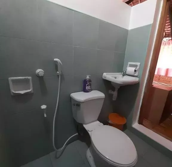 Majatalo Gasa Sea Park   Traveller S Inn